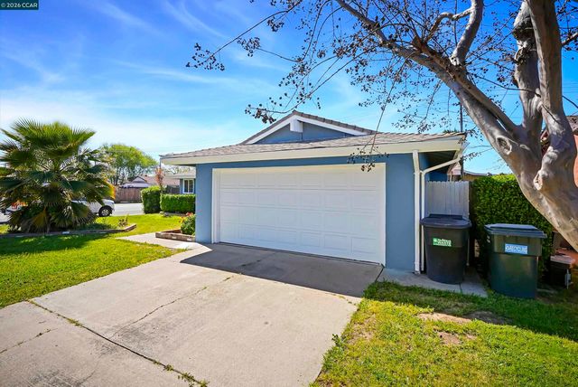 6860 Cunningham Way, Sacramento, CA 95828