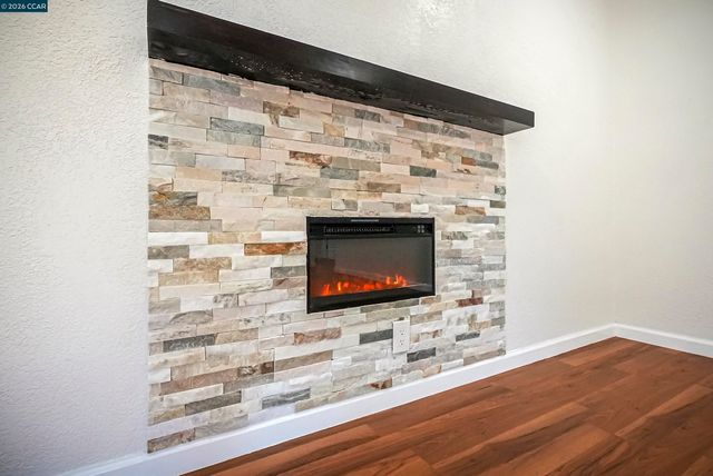 6860 Cunningham Way, Sacramento, CA 95828