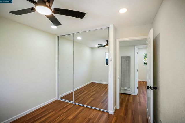 6860 Cunningham Way, Sacramento, CA 95828