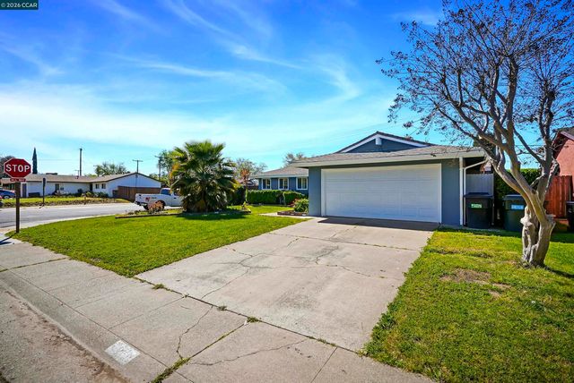 6860 Cunningham Way, Sacramento, CA 95828