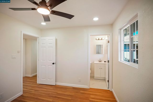 6860 Cunningham Way, Sacramento, CA 95828