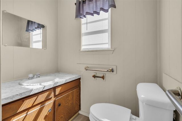 101 E Main Street, Stratford, OK 74872