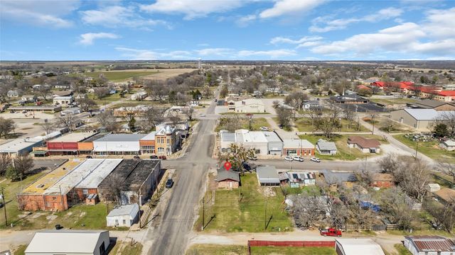 101 E Main Street, Stratford, OK 74872