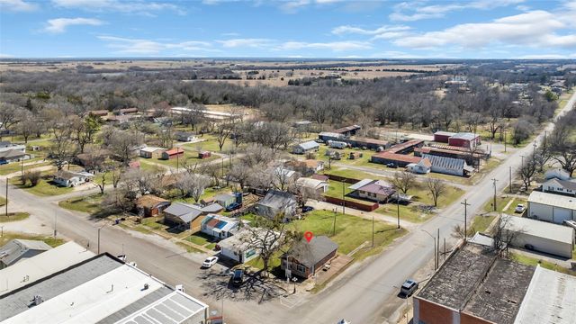 101 E Main Street, Stratford, OK 74872