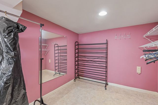 5306 N Lynch Avenue, Chicago, IL 60630