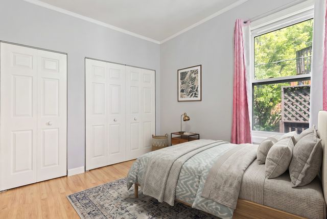 5306 N Lynch Avenue, Chicago, IL 60630