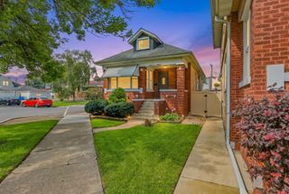 5306 N Lynch Avenue, Chicago, IL 60630