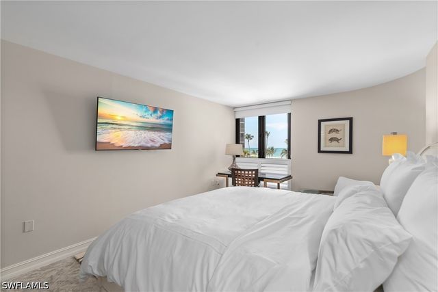 3115 Gulf Shore BLVD N 203S, Naples, FL 34103