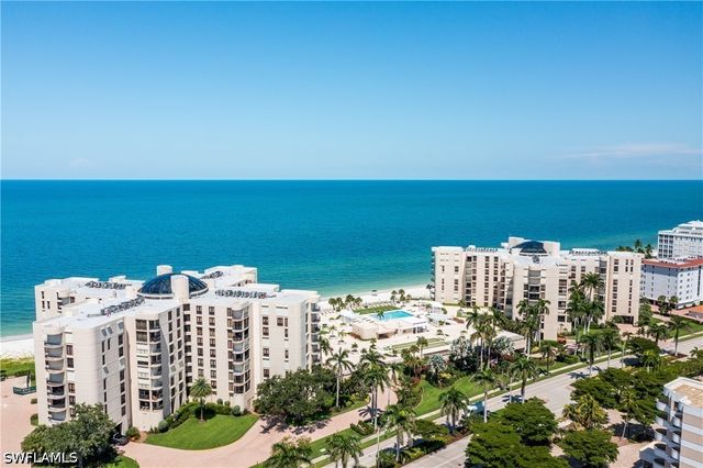 3115 Gulf Shore BLVD N 203S, Naples, FL 34103