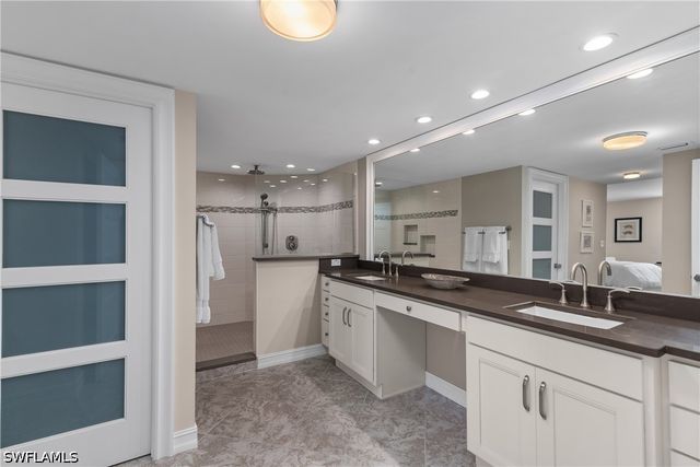 3115 Gulf Shore BLVD N 203S, Naples, FL 34103