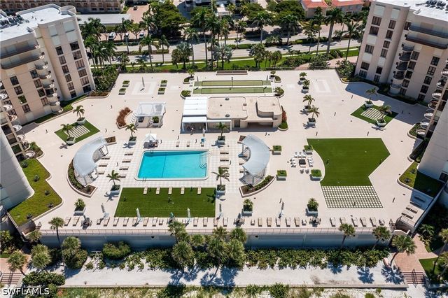 3115 Gulf Shore BLVD N 203S, Naples, FL 34103