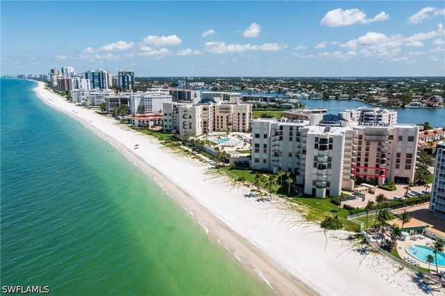 3115 Gulf Shore BLVD N 203S, Naples, FL 34103