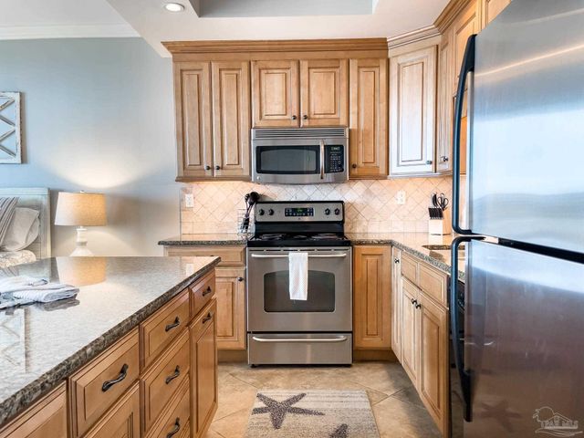 16287 Perdido Key Dr 104, Pensacola, FL 32507