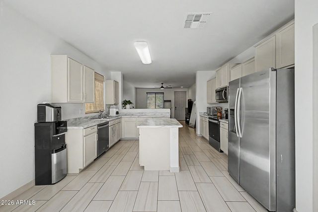 10445 W CORDES Road, Tolleson, AZ 85353