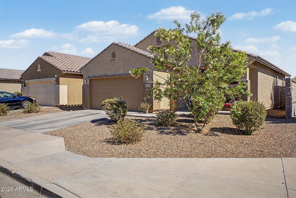 10445 W CORDES Road, Tolleson, AZ 85353 — photo 2