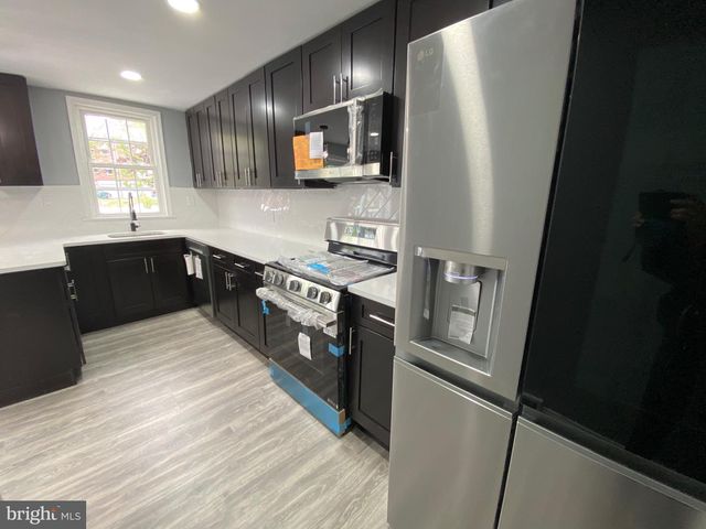 821 HAMPSHIRE RD, Drexel Hill, PA 19026