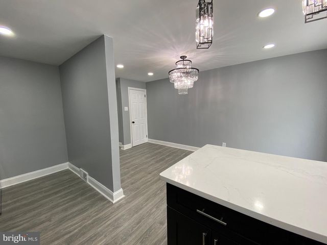 821 HAMPSHIRE RD, Drexel Hill, PA 19026