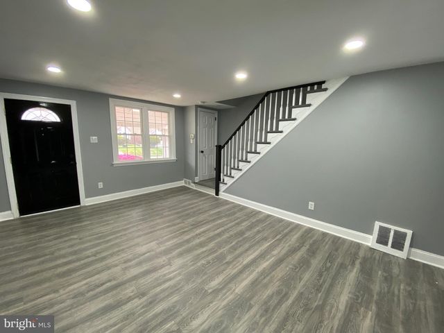 821 HAMPSHIRE RD, Drexel Hill, PA 19026