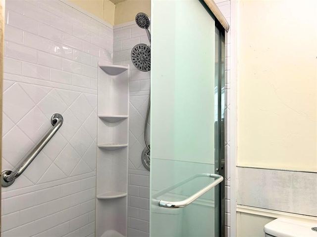 11004 N Miller Avenue, Oklahoma City, OK 73120