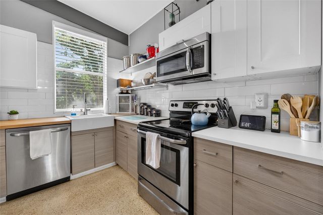 3962 60TH STREET N, St Petersburg, FL 33709