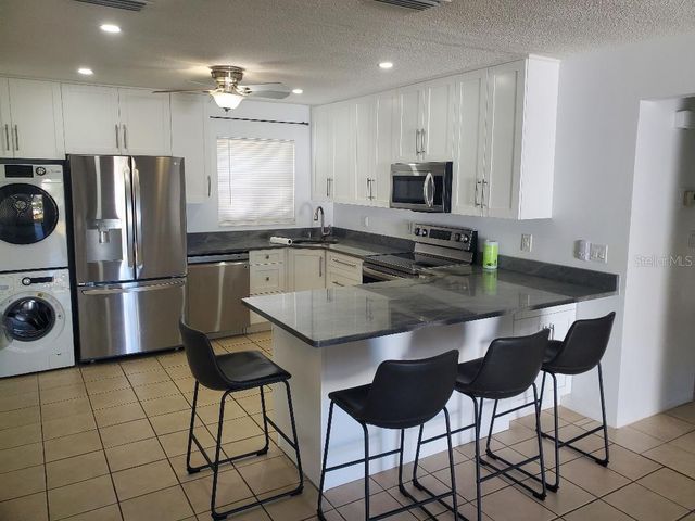 1020 70TH STREET N, St Petersburg, FL 33710