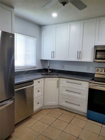 1020 70TH STREET N, St Petersburg, FL 33710