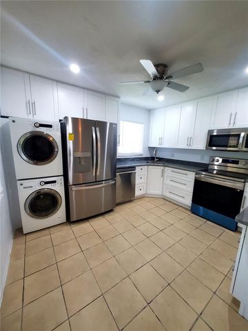 1020 70TH STREET N, St Petersburg, FL 33710