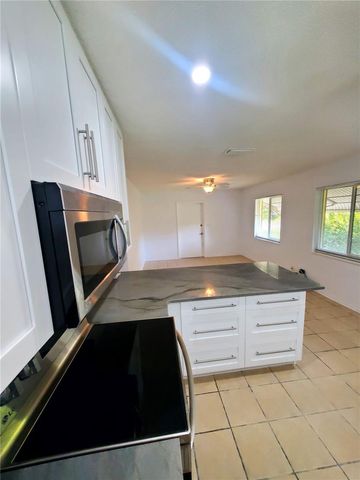 1020 70TH STREET N, St Petersburg, FL 33710