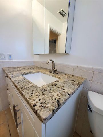 1020 70TH STREET N, St Petersburg, FL 33710