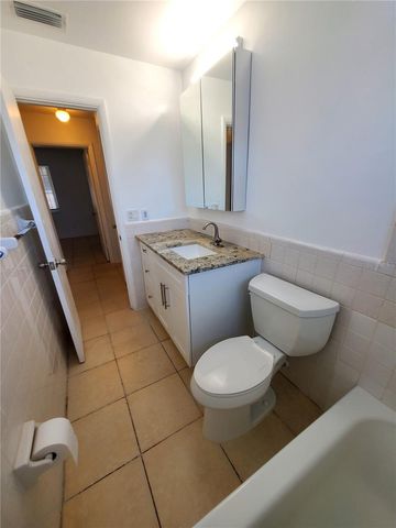 1020 70TH STREET N, St Petersburg, FL 33710