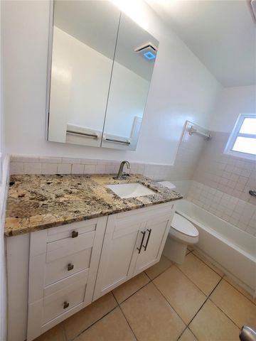 1020 70TH STREET N, St Petersburg, FL 33710