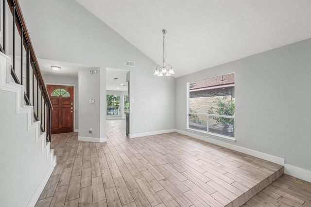 11722 Plumpoint Drive, Houston, TX 77099