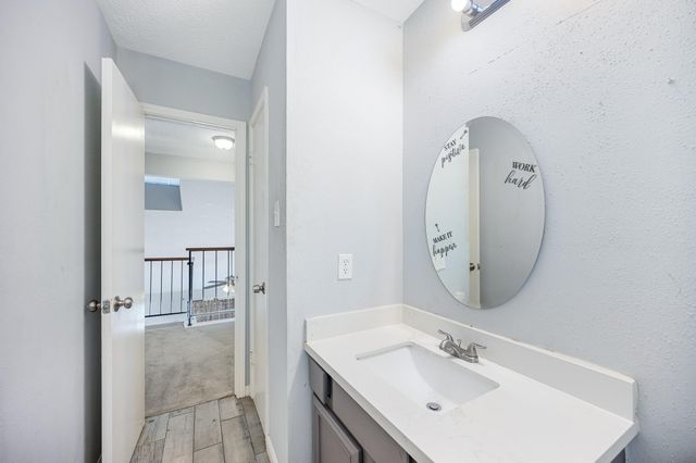 11722 Plumpoint Drive, Houston, TX 77099