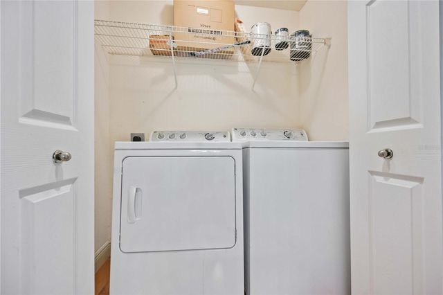 5146 NORTHRIDGE ROAD 210, Sarasota, FL 34238