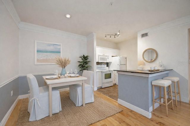 5146 NORTHRIDGE ROAD 210, Sarasota, FL 34238