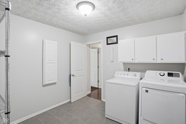 929 Briarwood Drive, Greenwood, IN 46142