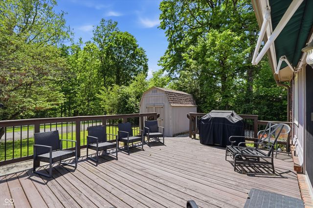 929 Briarwood Drive, Greenwood, IN 46142