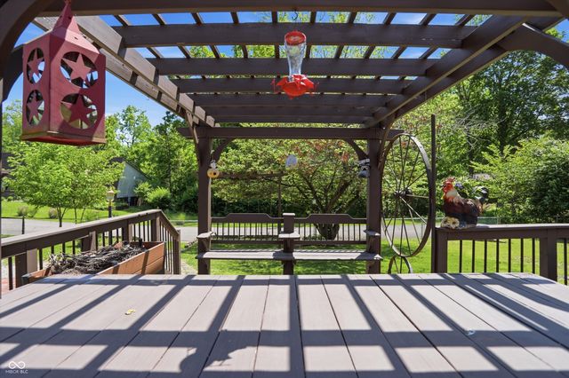 929 Briarwood Drive, Greenwood, IN 46142