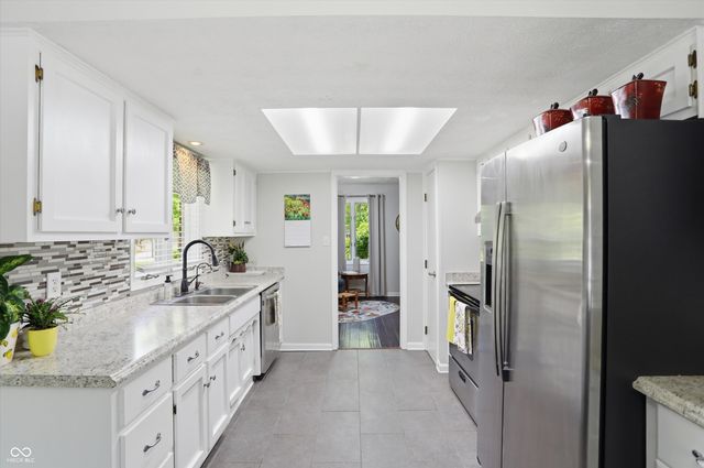 929 Briarwood Drive, Greenwood, IN 46142