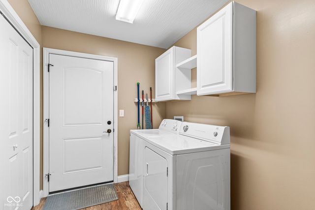 6385 E County Road 1000 N, Butlerville, IN 47223