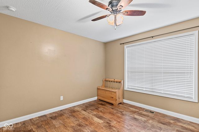 6385 E County Road 1000 N, Butlerville, IN 47223