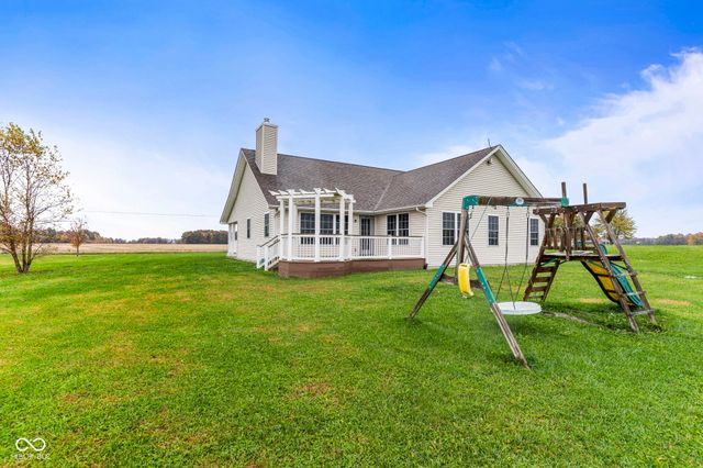 6385 E County Road 1000 N, Butlerville, IN 47223