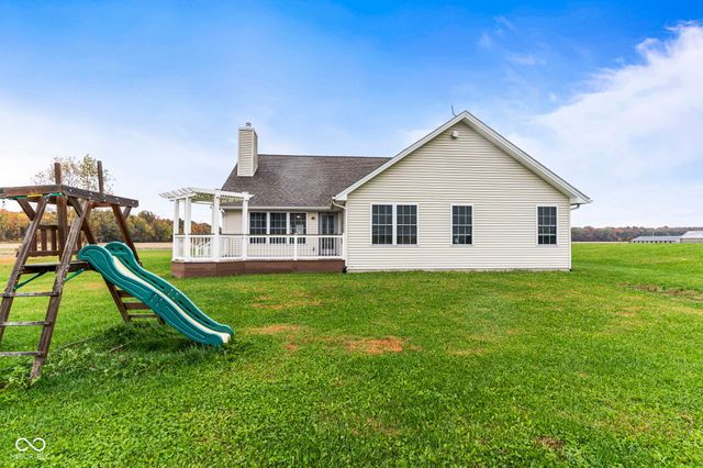 6385 E County Road 1000 N, Butlerville, IN 47223