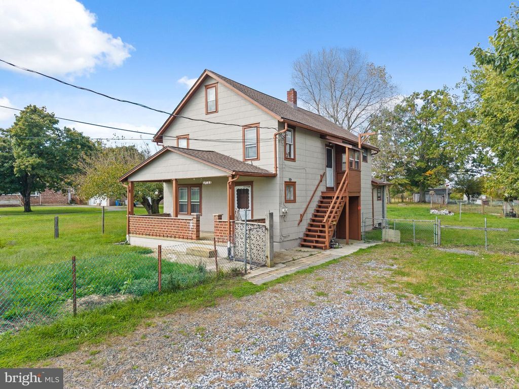 1463 MONMOUTH RD RD, MOUNT HOLLY, NJ 08060 — exterior