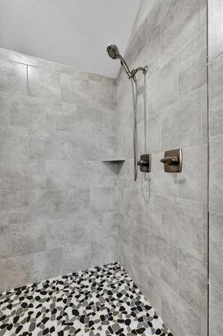 4705 SW 3rd Street, Blue Springs, MO 64014