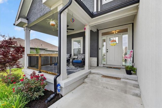4705 SW 3rd Street, Blue Springs, MO 64014