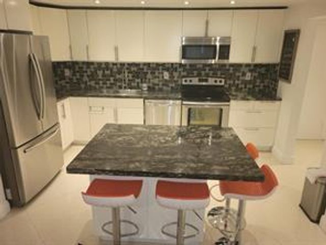 19390 Collins Avenue 1214, Sunny Isles Beach, FL 33160