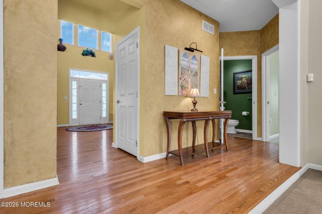 197 Benjamin Street, Toms River, NJ 08755