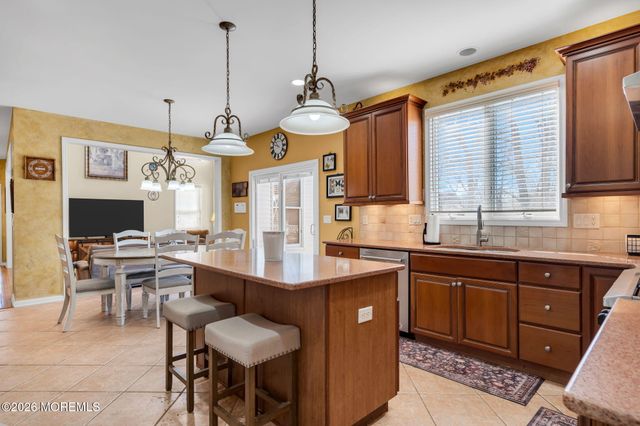 197 Benjamin Street, Toms River, NJ 08755