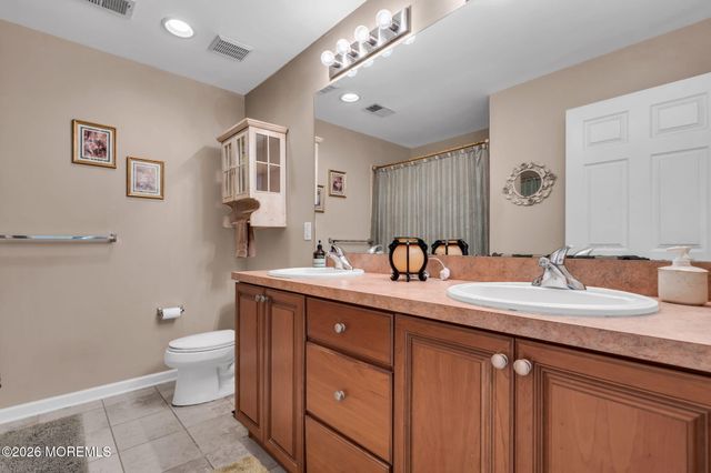 197 Benjamin Street, Toms River, NJ 08755